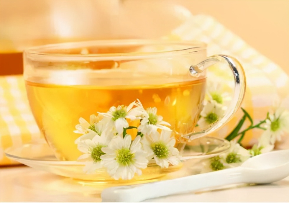 夏季滋阴养心茶有哪些功效,夏天补气血解暑的养生茶