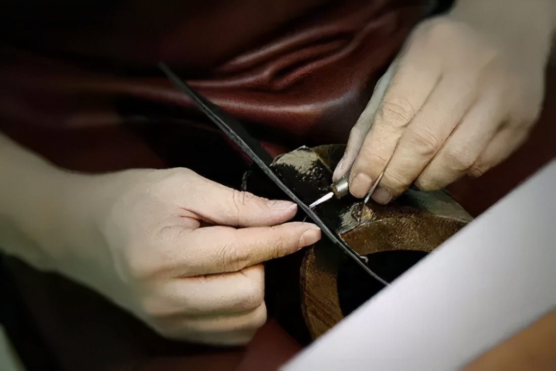 聚变手工皮具高端定制,皮具手工定制