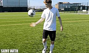 初学者足球颠球教学视频,单脚足球颠球教学初学者