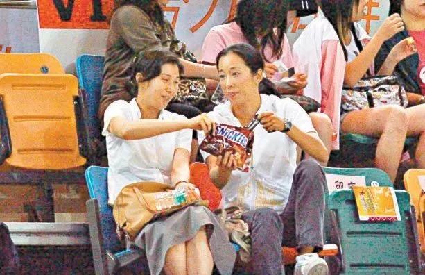 朱玲玲豪门贵妇 (香港豪门贵妇朱玲玲)