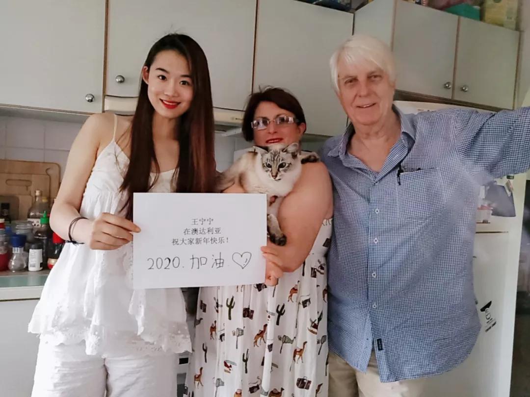 Duters在全球各地给您拜年啦