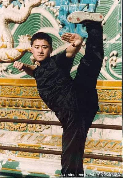 吴京的电影巅峰之作,吴京破2000亿的四部电影