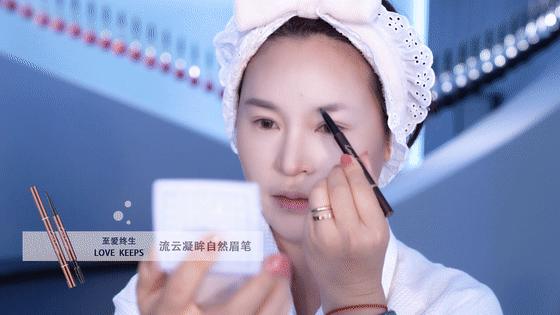 化妆的正确步骤顺序男生简单,雅诗兰黛化妆的正确步骤顺序