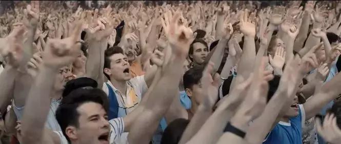 边看电影边唱卡拉OK，这部口碑炸裂的电影做到了