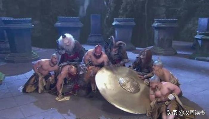 梦幻西游锦襕袈裟和九环锡杖片段,唐僧为什么偷九环锡杖