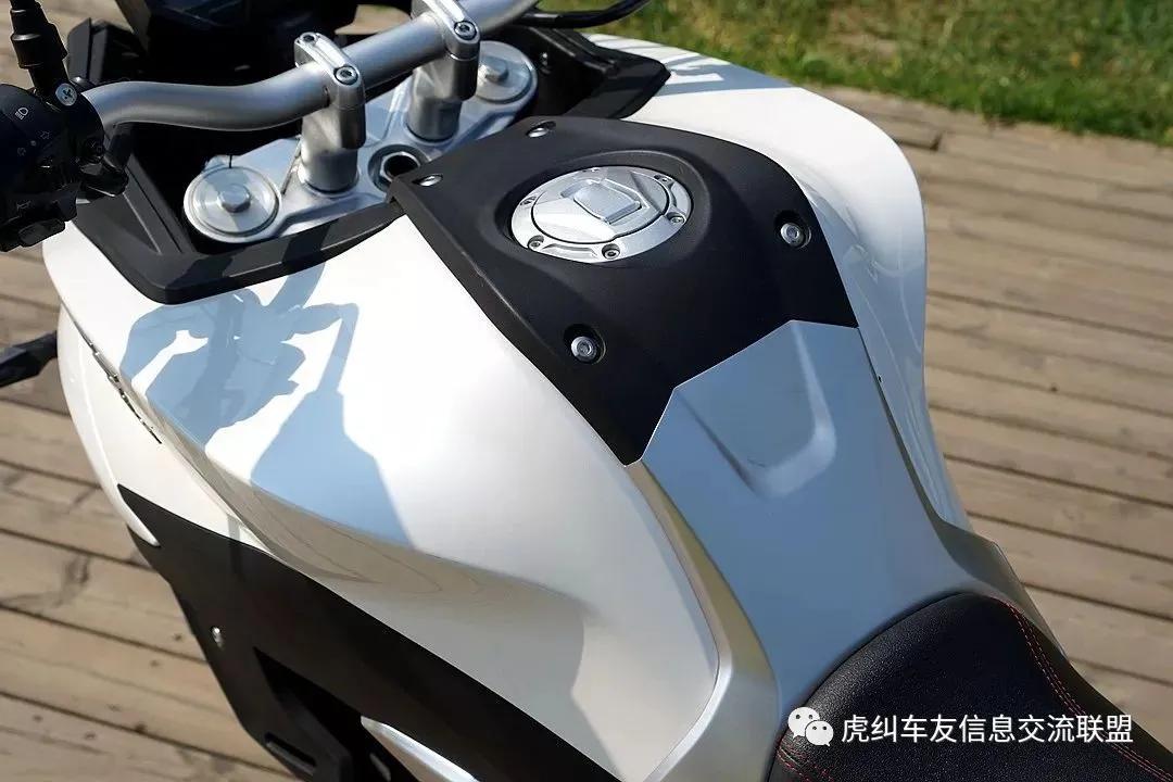 隆鑫无极500ds报价与参数,隆鑫500rr摩托评测