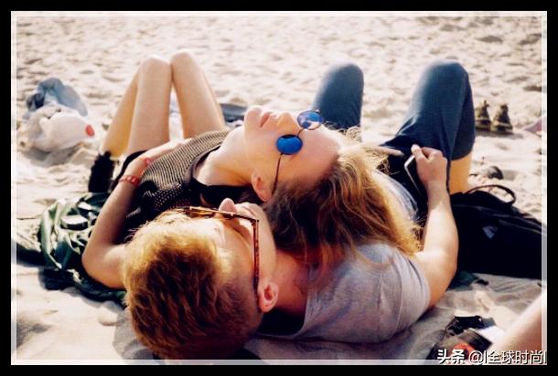 立陶宛醉美人天使面孔超模臀穿越搭配引热议—RingaileDemsyte