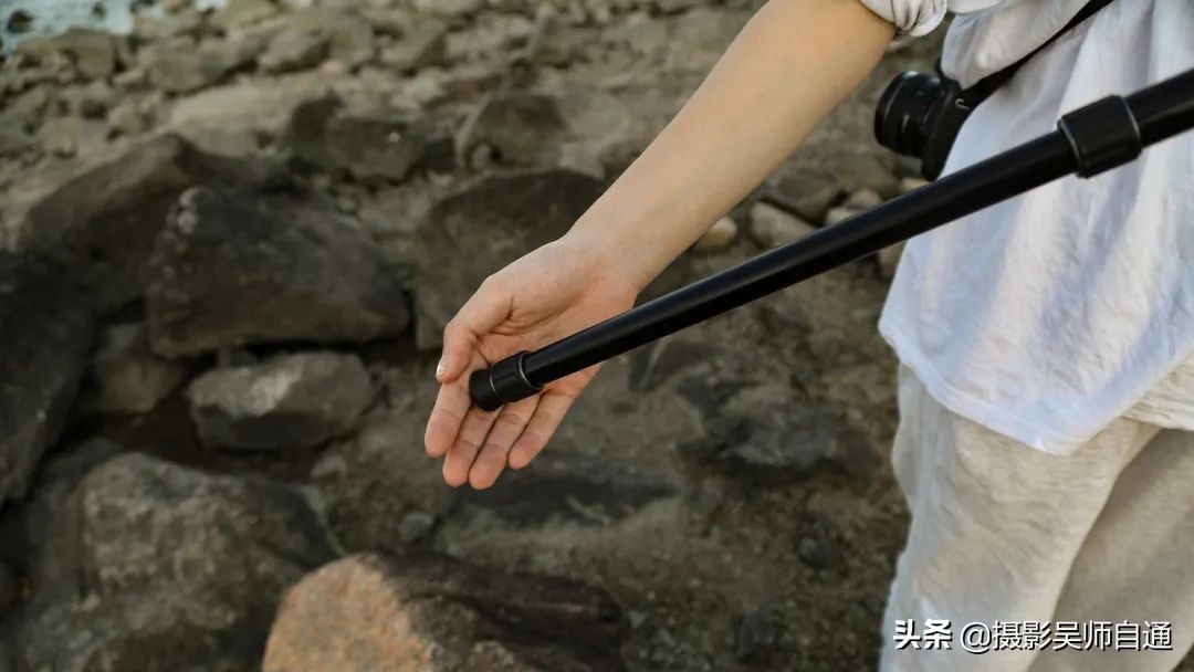 劲捷g55c三脚架评测,适合女生携带的三脚架