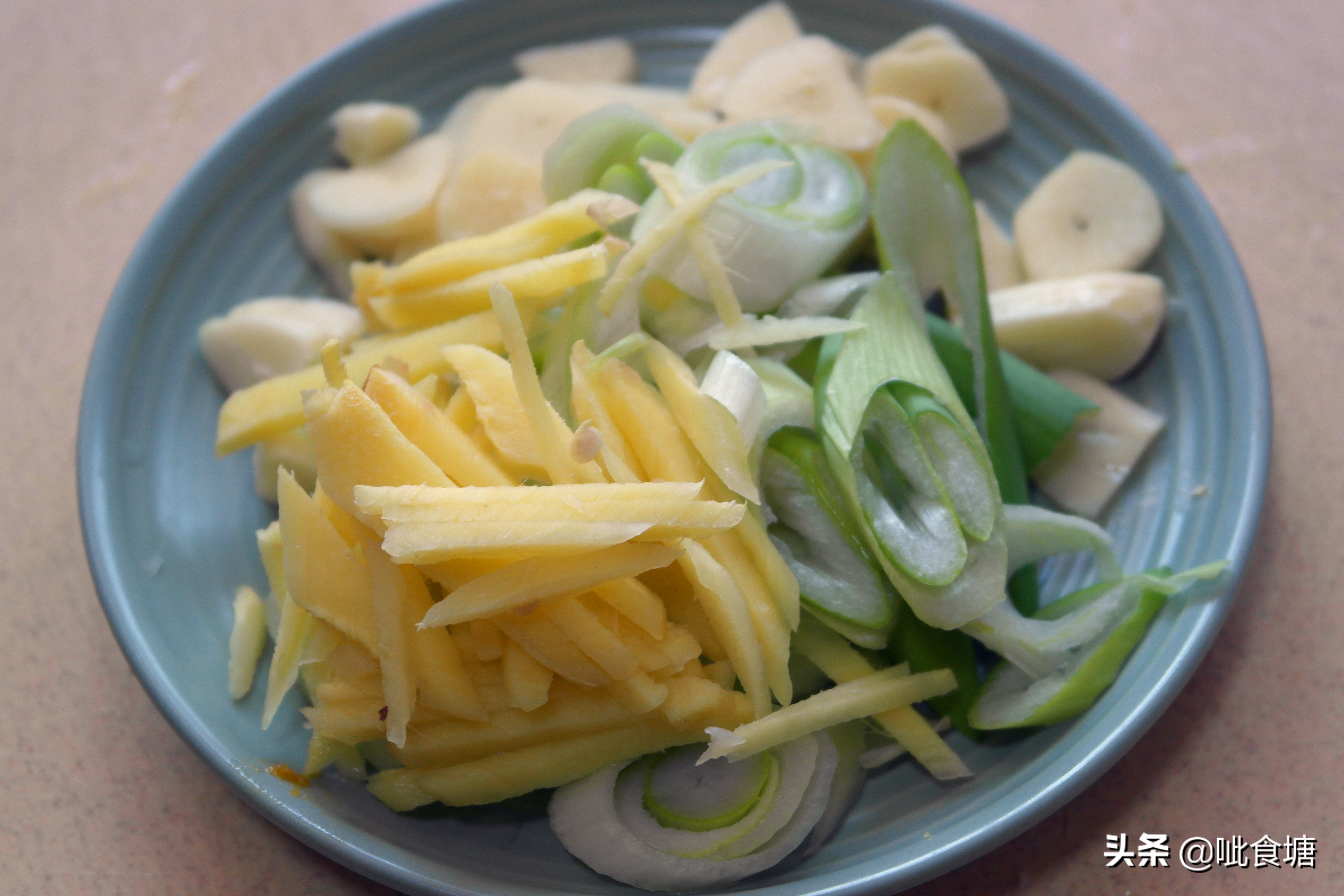 猪肉怎么炒好吃又嫩滑,猪肉怎么炒既营养又好吃