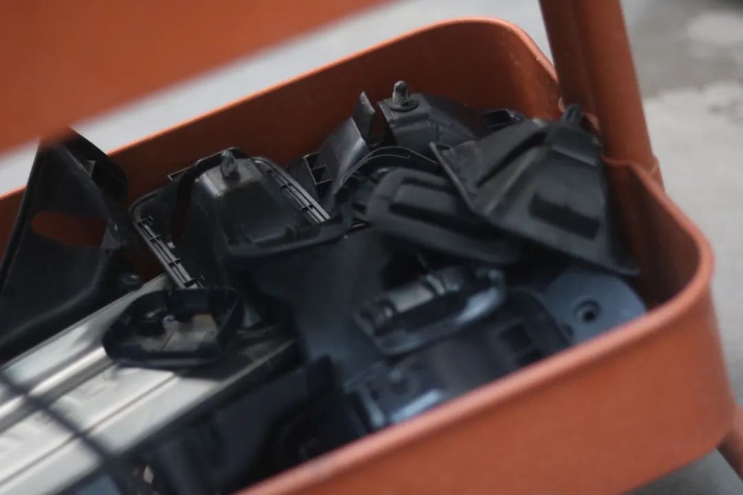 老车修复：翻新一辆破旧不堪的帕杰罗V93，还想再战十年工地