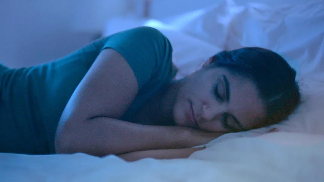 瑜伽每天必练8个动作气色改善,勤练瑜伽的正确方法