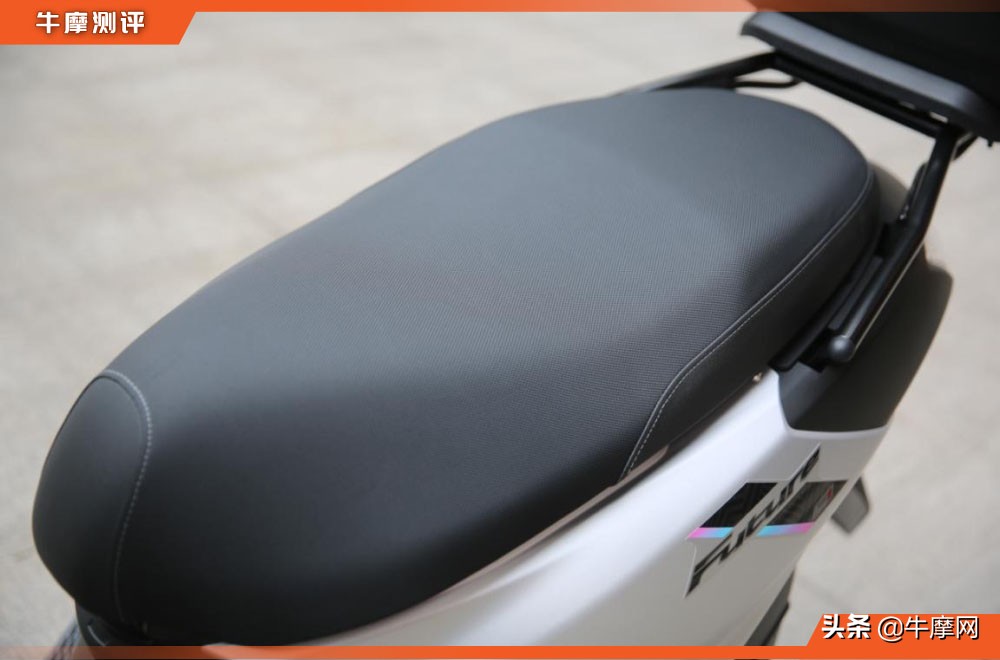 巧格i女车主聊旭鹰125确定不来凑凑热闹？