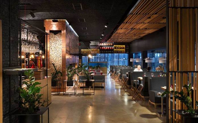 在餐饮行业摸爬滚打20年,在餐饮行业做了10年的说说