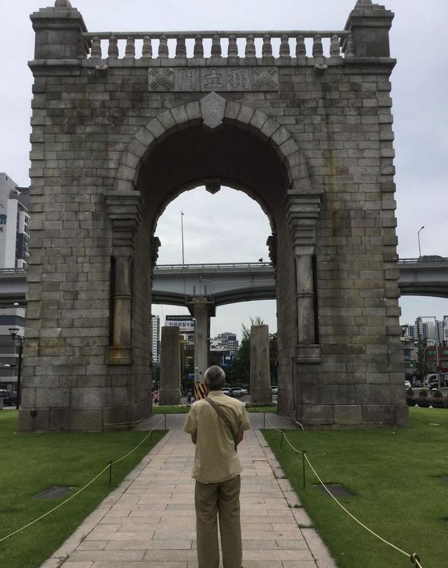议会大厦历史背景,韩国汉城标志性建筑
