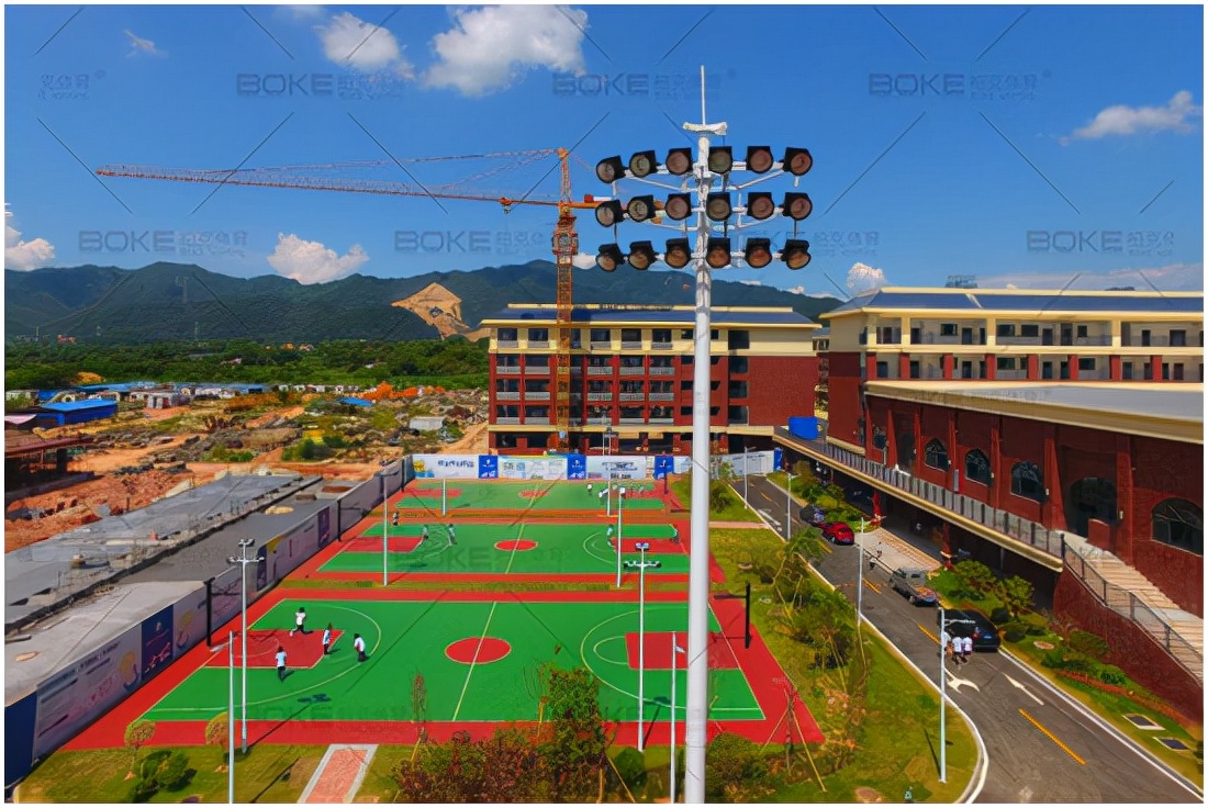 照亮运动风采柏克体育肇庆华南师范大学附属学校体育场照明项目