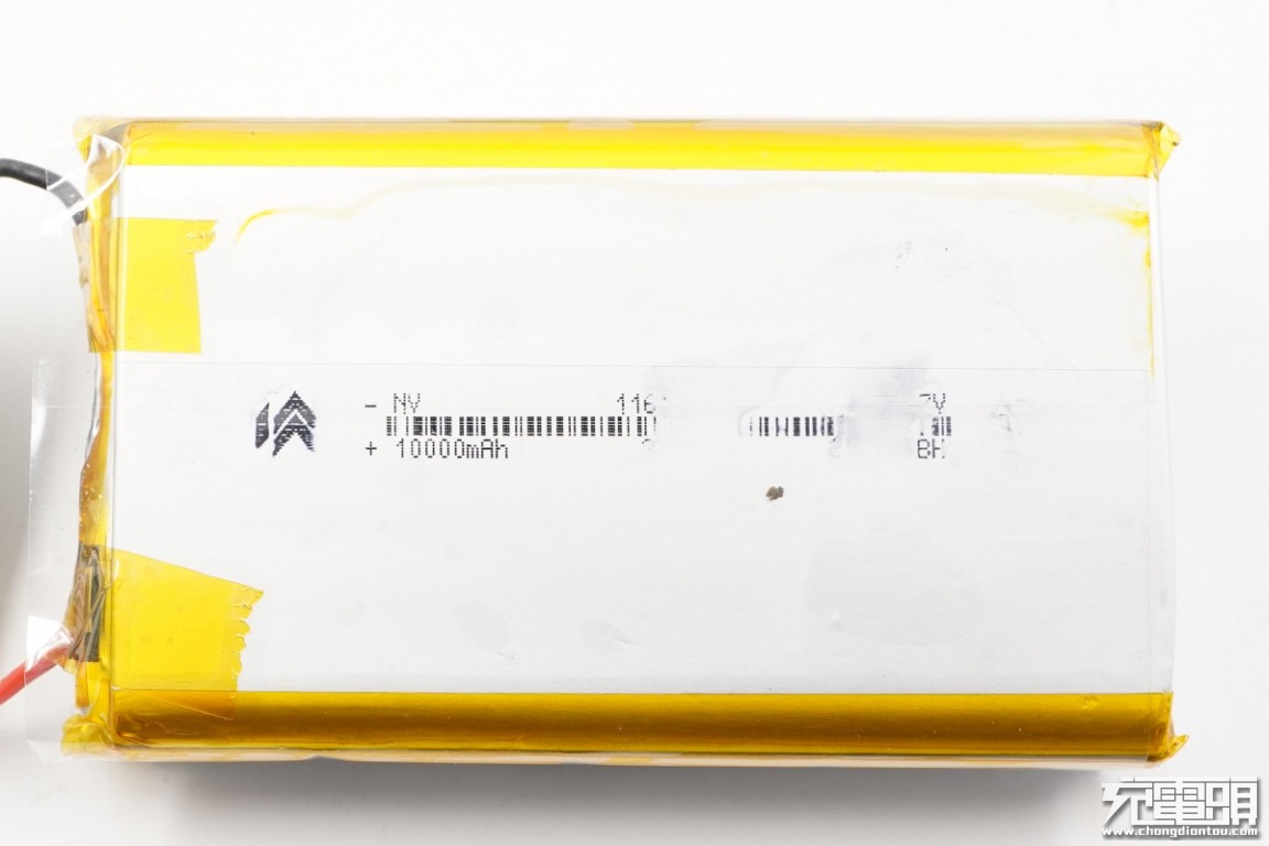 羽博充电宝拆解20000电芯,羽博30000毫安移动电源拆解