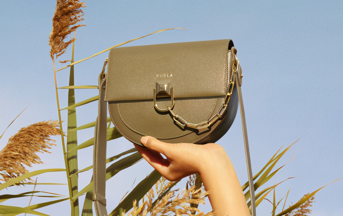 芙拉furla价格,furla芙拉包包官方旗舰店多少钱