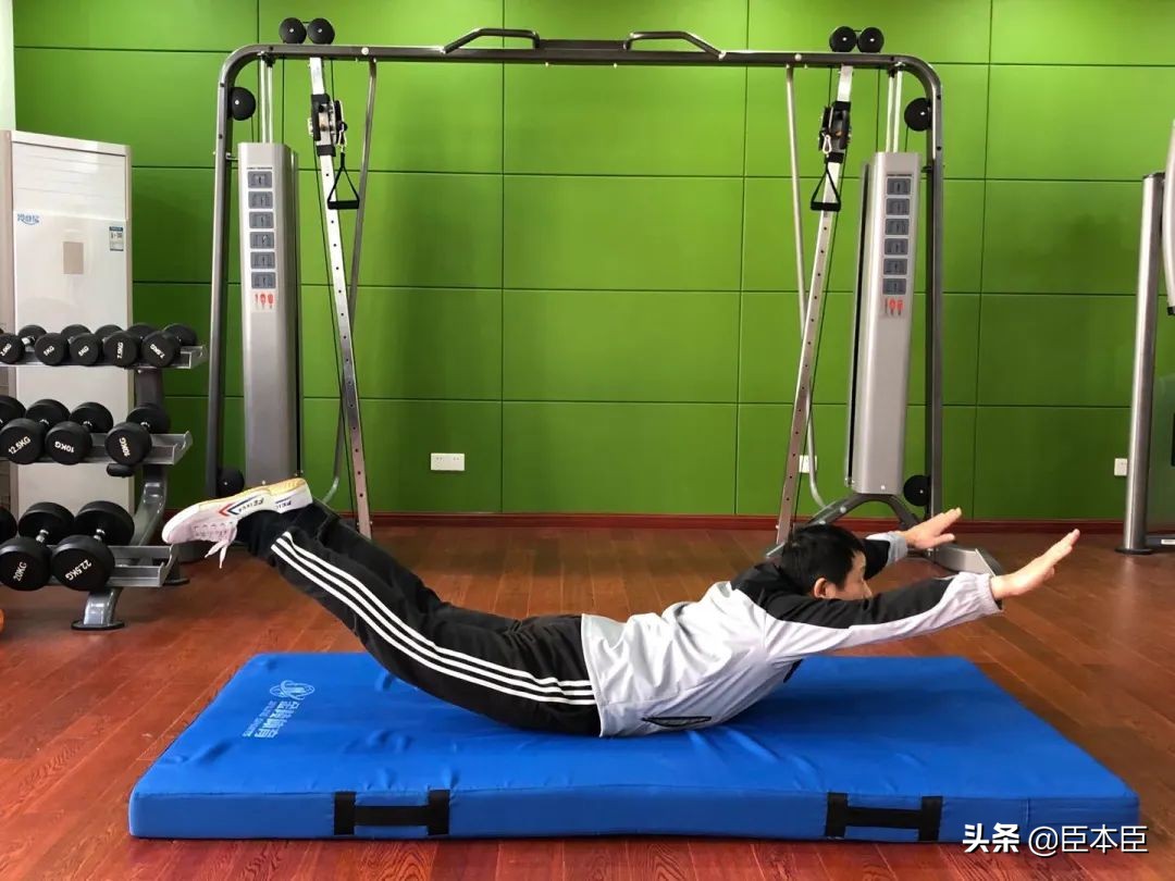 停课不停练居家体育课,停课不停练儿童居家健康体能训练