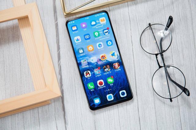 旗舰真香手机vivoX27游戏深度体验：全面屏+神优化把把吃鸡