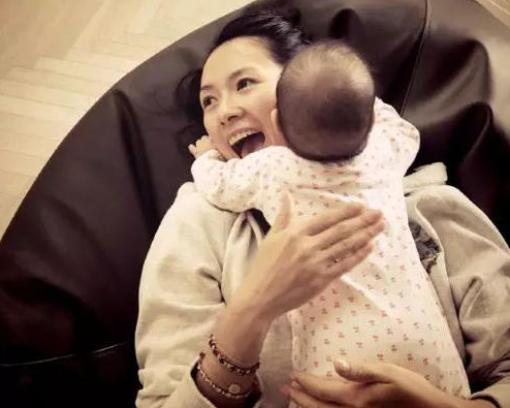 央视谈撤侨,撤侨令王宝强视频