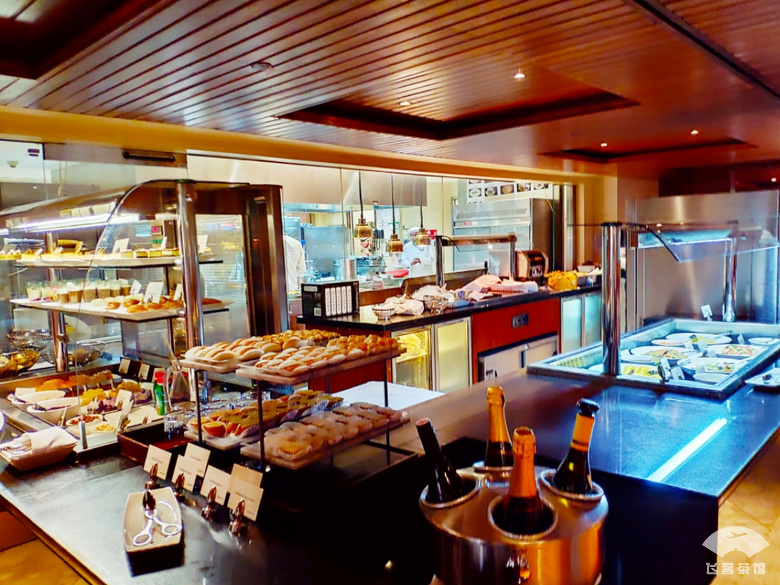 阿联酋航空a380头等舱套房解说 (土豪体验阿联酋航空a380头等舱)