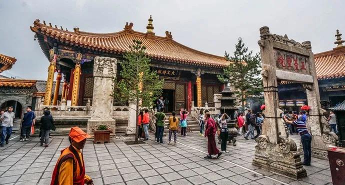 佛教四大名山五台山在哪里,四大佛教名山五台山在哪个省