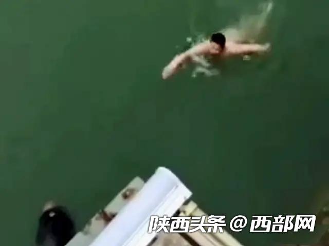 安康3岁孩子坠河过路教师救人获称平利好先生