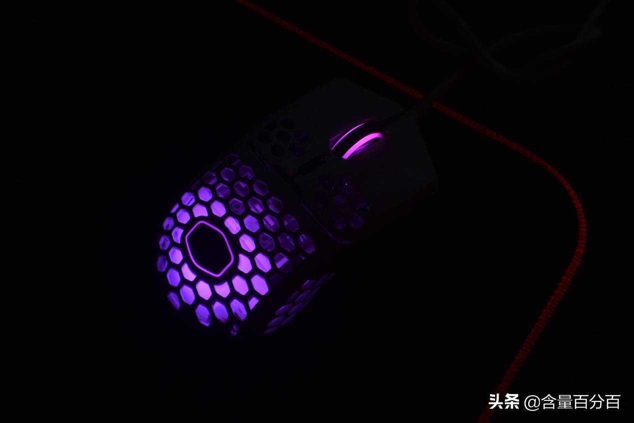 酷冷至尊mm710鼠标拆解,酷冷至尊鼠标mm710拆解