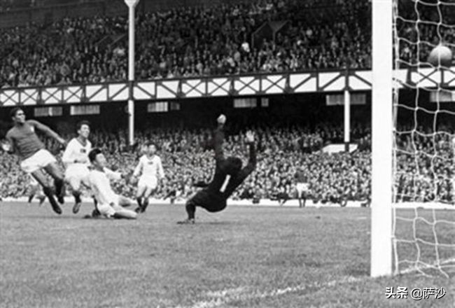 中国足球留洋第一人是谁,中国足球留洋第一个人