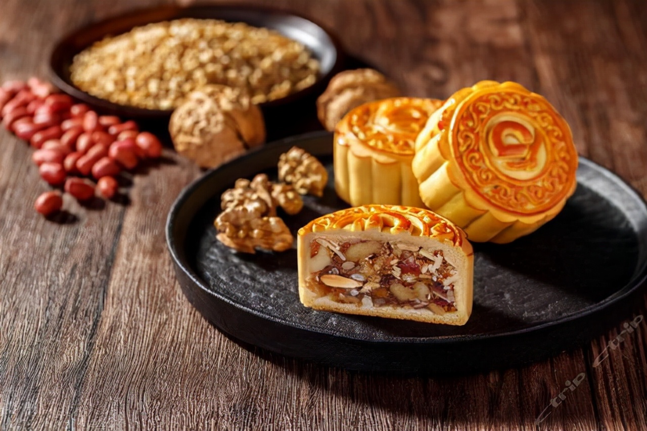 2首冷门而优美的中秋古诗，让你回到千百年前，与古人赏月夜话