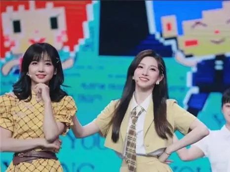 90后新晋主持人马凡舒，颜值与实力并存，被誉为董卿的“接班人”