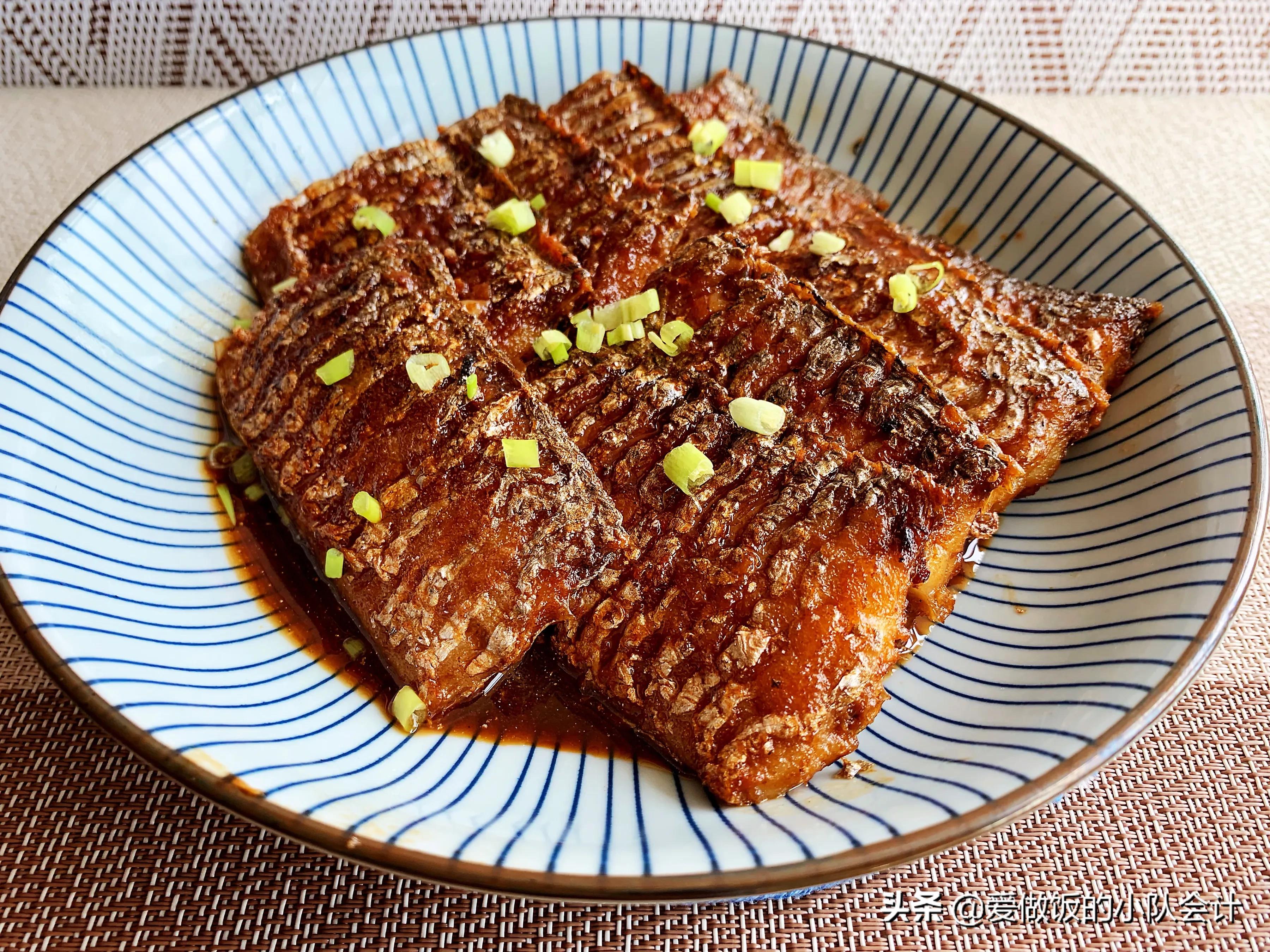 红烧带鱼的八种常见做法,红烧带鱼怎么做又酥又香