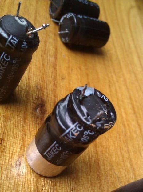 给火花成型机换怀孕电容