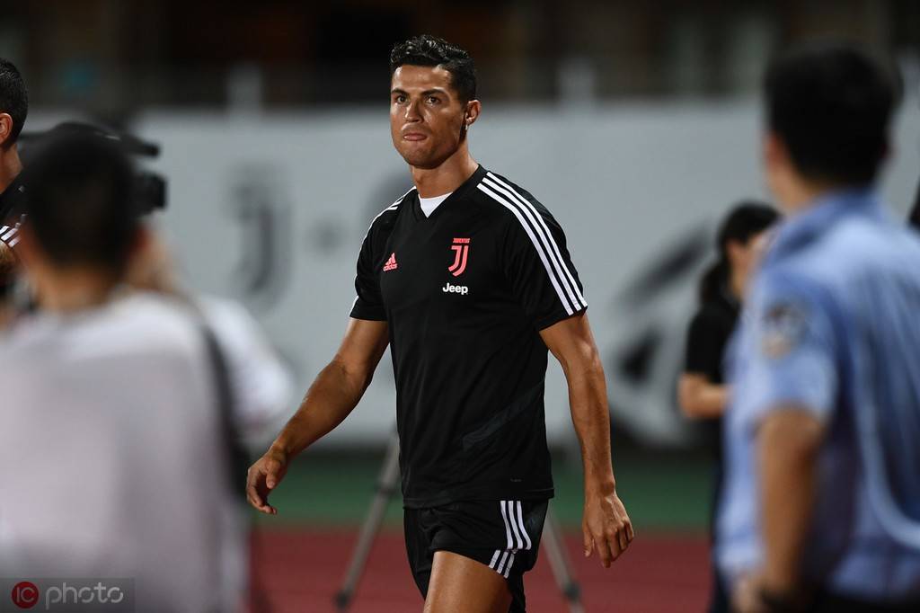 流水的球星铁打的梅罗,流水的巨星铁打的泰伦卢