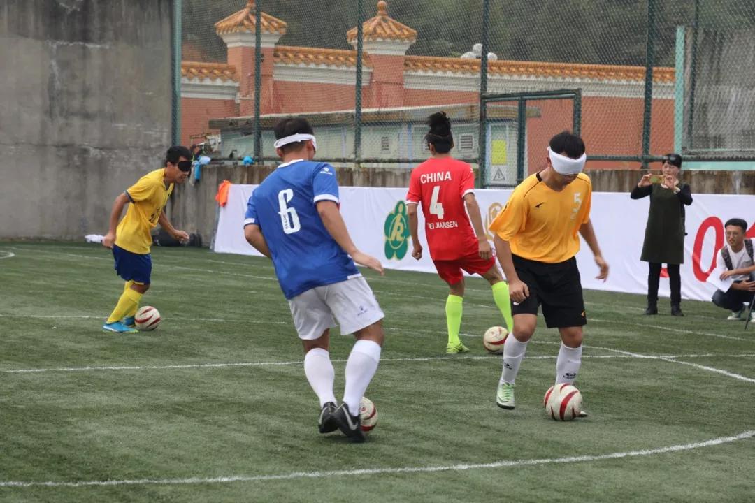 国足继续备战18强,国足广州恒大比赛