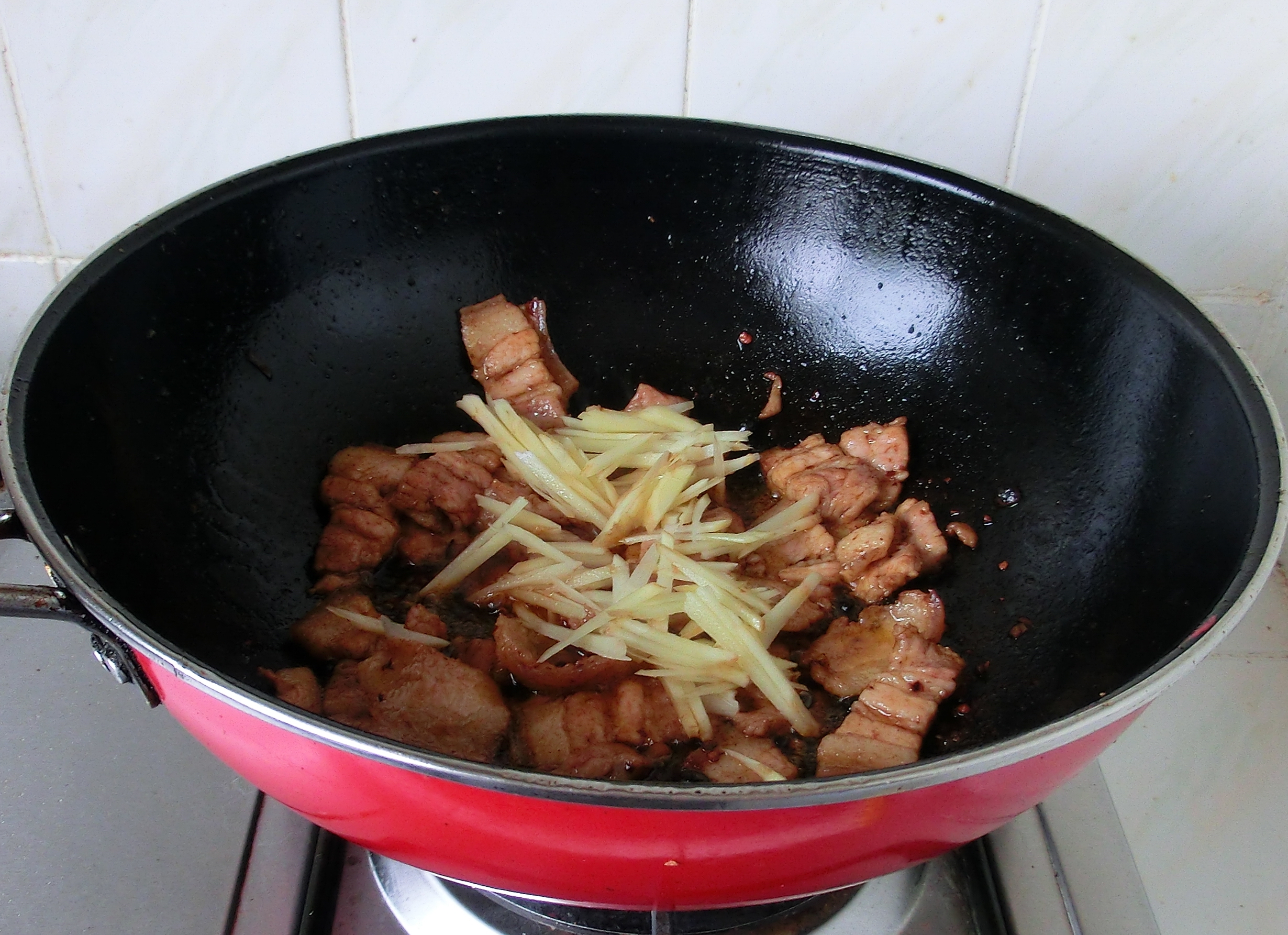 夏吃姜，六零后大妈教你3种吃法，这才是姜的正确吃法，太实用了
