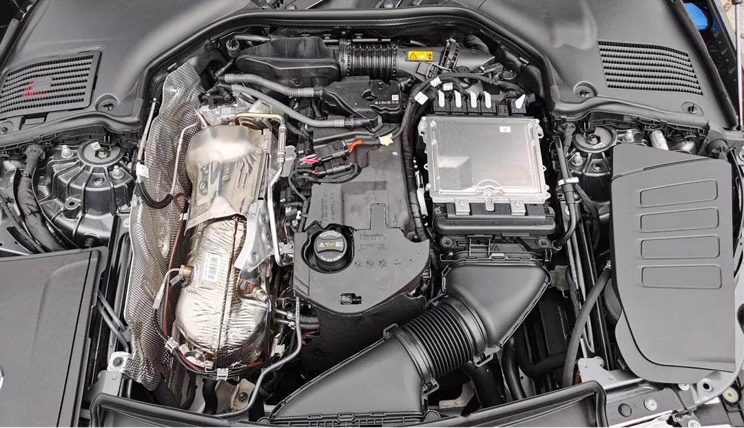 全新奔驰c级深度试驾,德国奔驰c级试驾第一视角