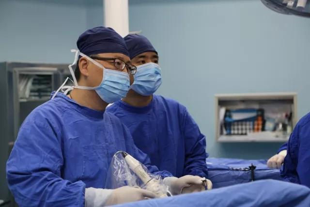 痔疮结扎术和切割术哪个恢复得快,痔疮手术超声波与内扎术哪个好