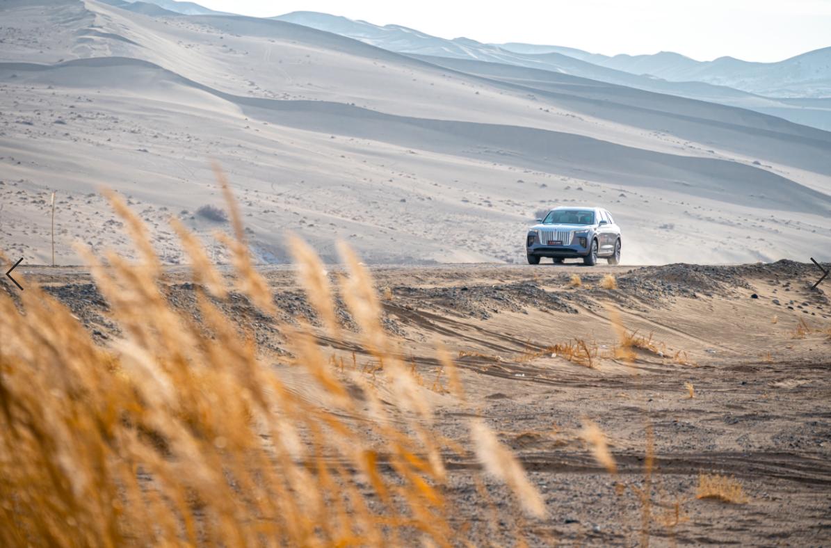 盘点中国红旗的进化史,中国第一红旗在哪里
