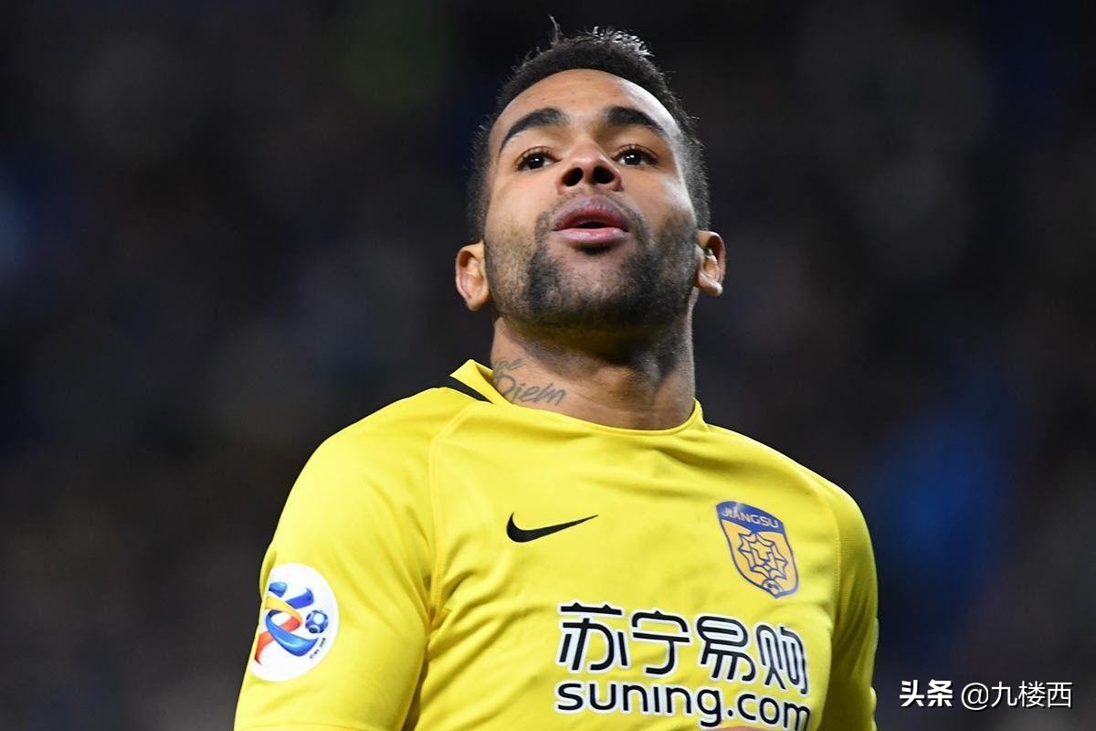 只认钱不认人:国足最强归化球员泡汤,限行令下漫天要价无缘中超