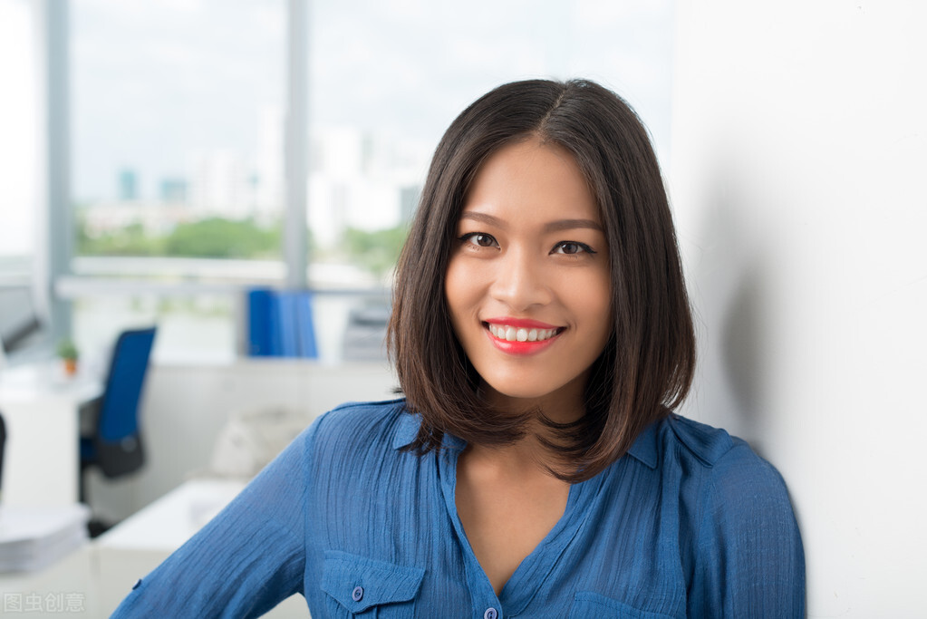 头发几种颜色怎么染均匀,染过头发的再次自己染怎么上色