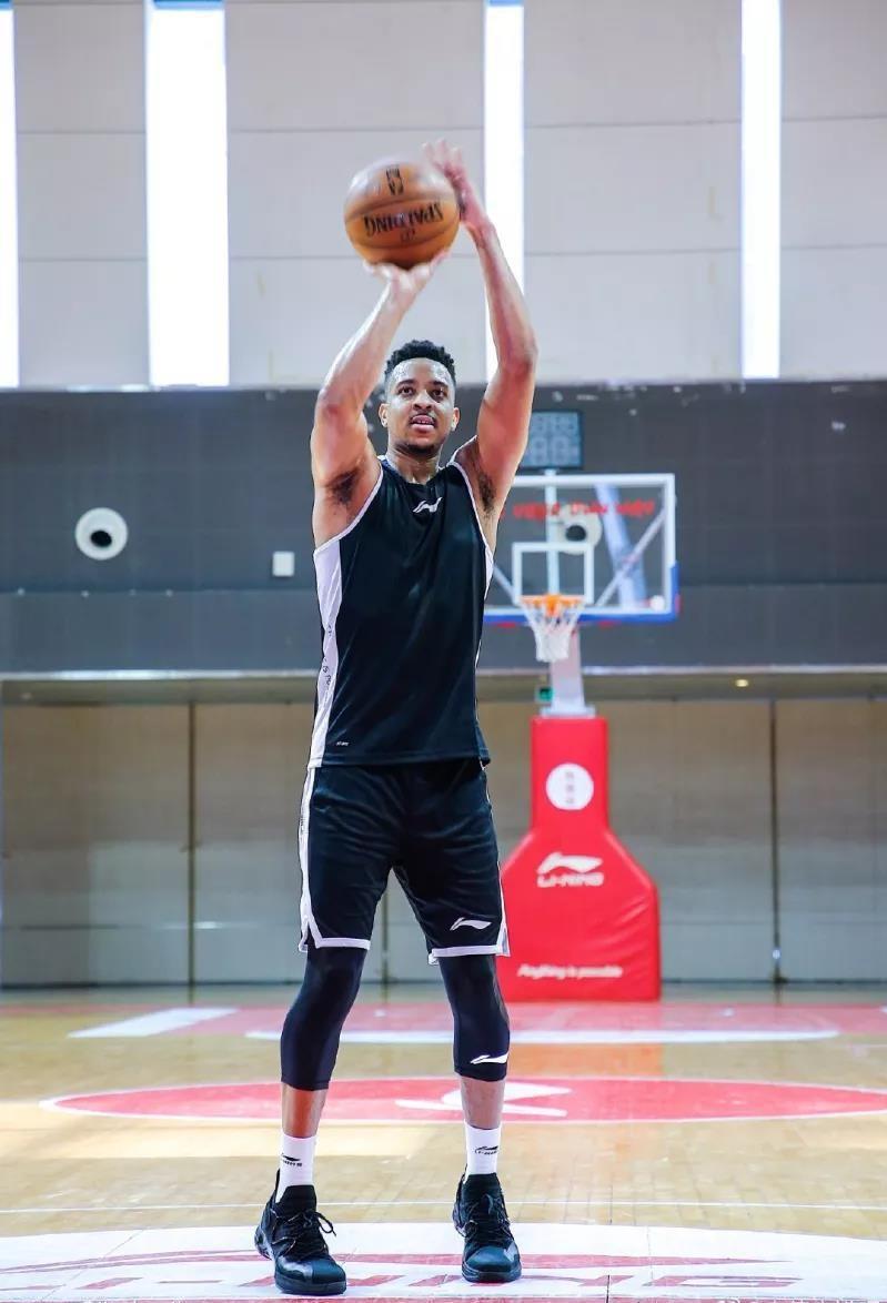 夏季品牌鞋推荐,夏季值得入手的鞋