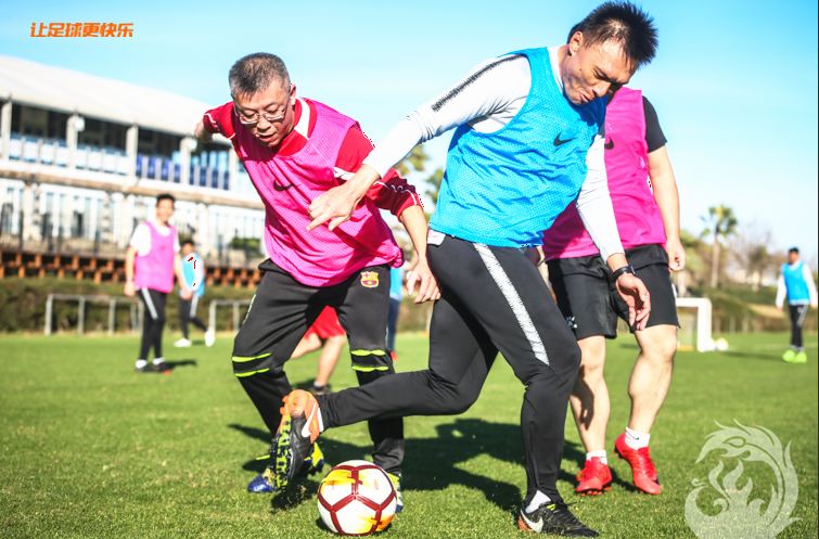 王小松武汉队,2018卓尔董事长王小松