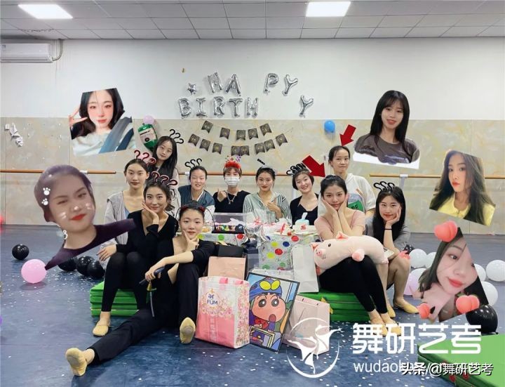 “现在，我是软度技巧剧目全面成长的舞蹈生！”