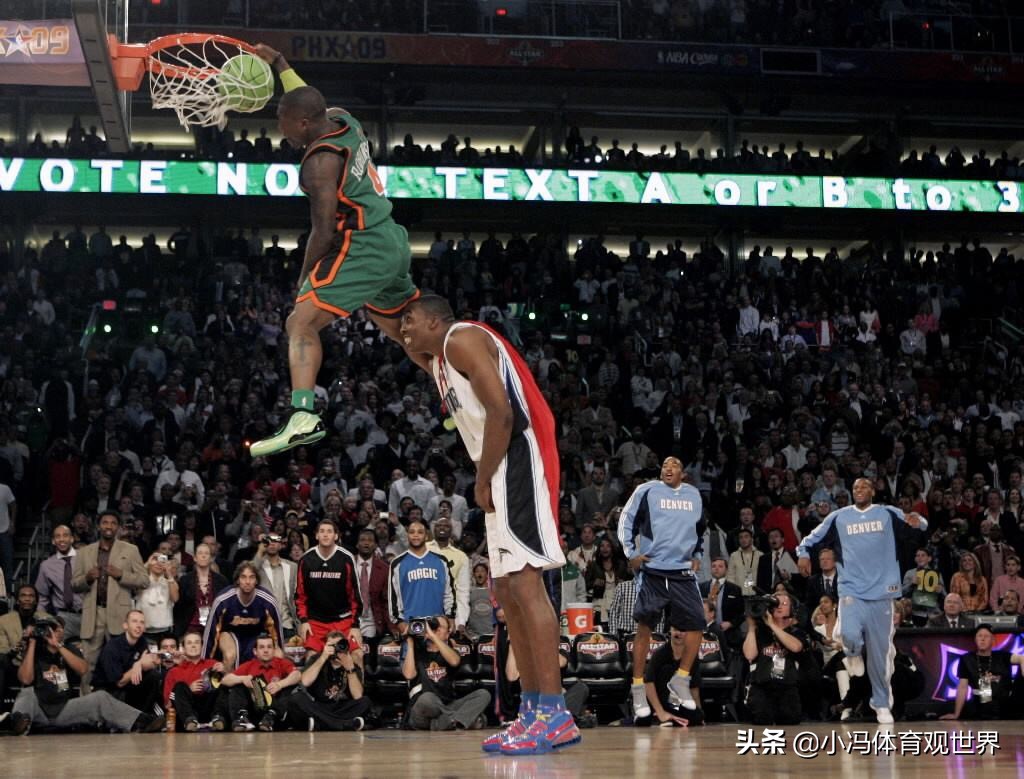 19年全明星首发保罗扣篮,保罗乔治唯美360度大风车扣篮60帧