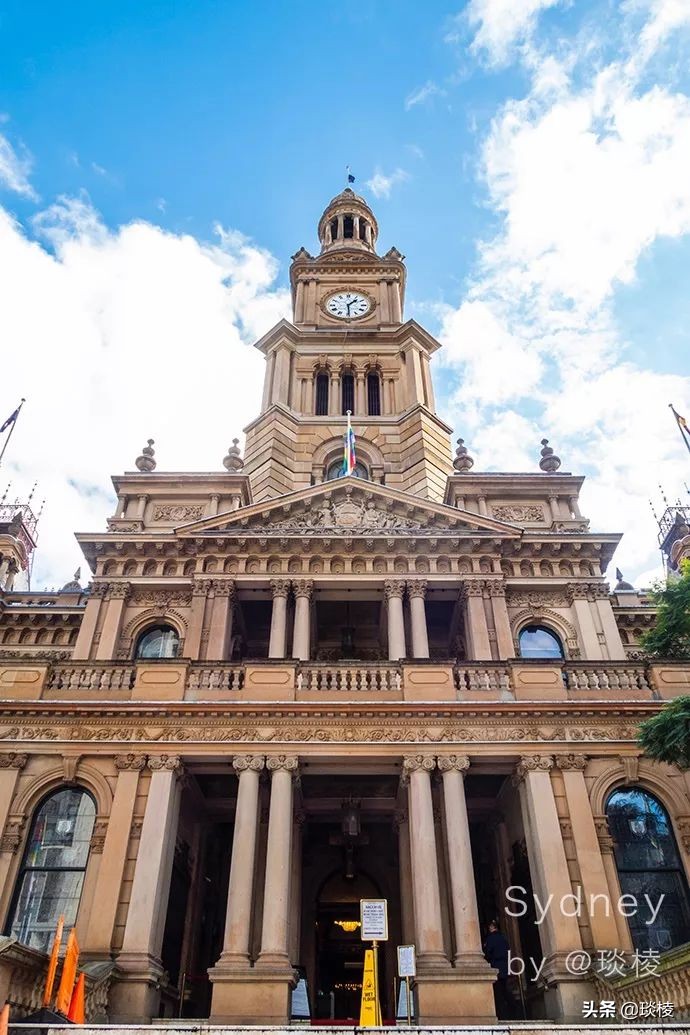 皮尔·卡丹认可的“全球最美购物中心”，拥有一座南半球最大吊钟