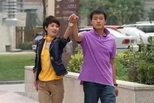 polo衫男外搭什么外套,nikepolo衫女生穿搭