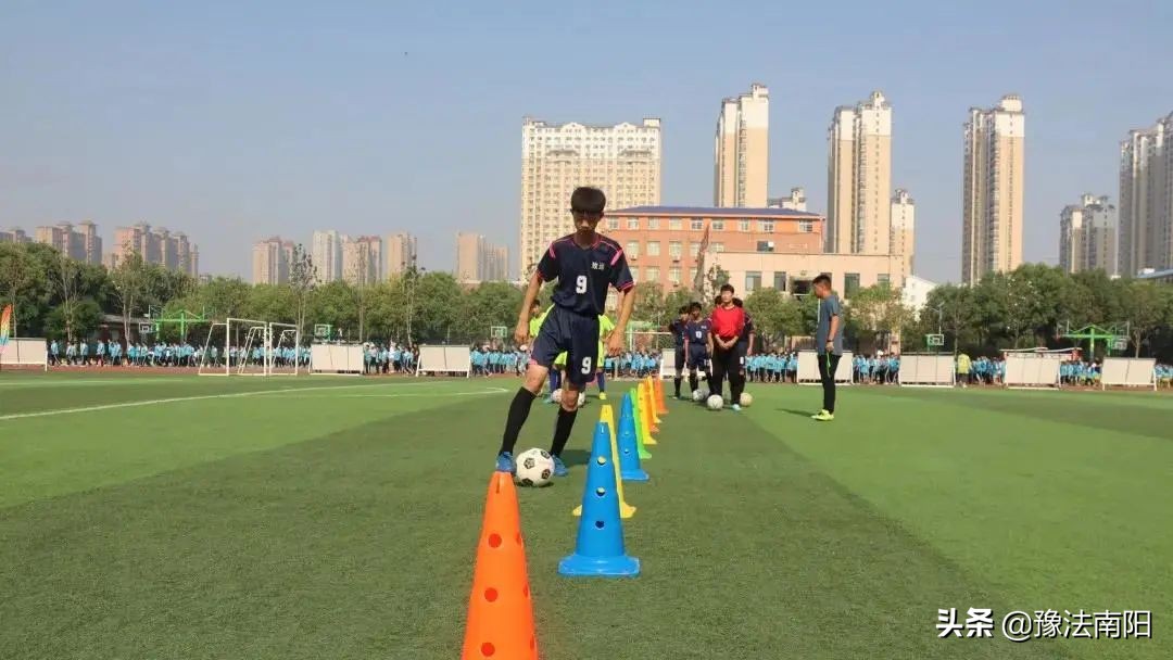 邓州市致远实验学校2023年运动会,邓州致远实验学校元旦