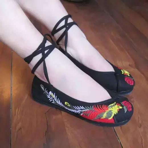 多年失传的绣花鞋,中国传统手工绣花鞋