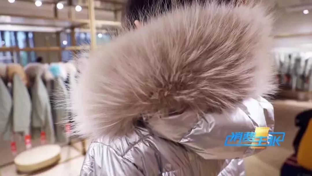 皮衣怎么穿都能穿出高级感,如何挑选适合冬季的皮衣款式